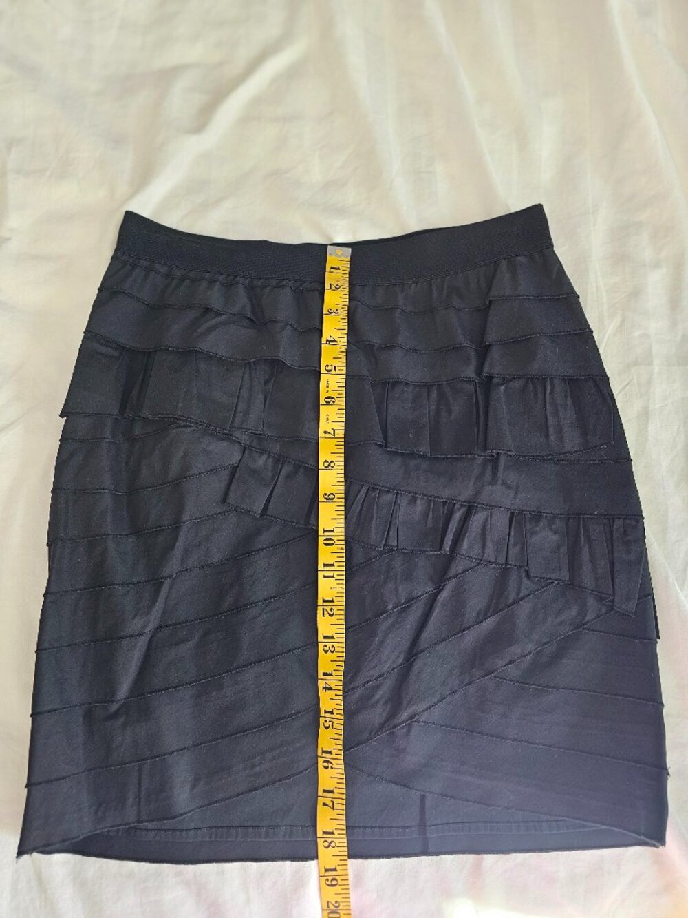 BCBGMAXAZRIA Skirt Black Small - Picture 3 of 5